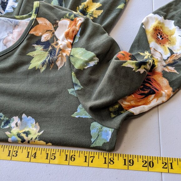 Reborn J floral print dress with pockets! midi length - Picture 8 of 12